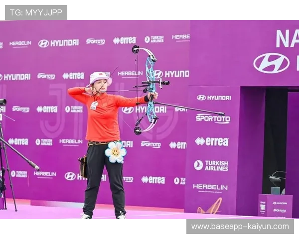 复合弓选手王九一、李明星由反曲弓转项受关注