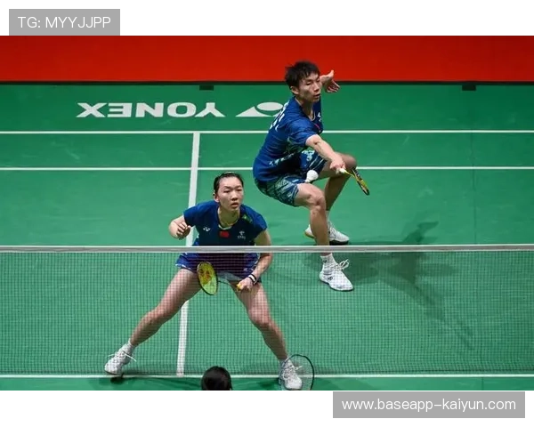 中国队提前锁定马来西亚羽毛球公开赛混双冠亚军 中国队提前锁定马来西亚羽毛球公开赛混双冠亚军