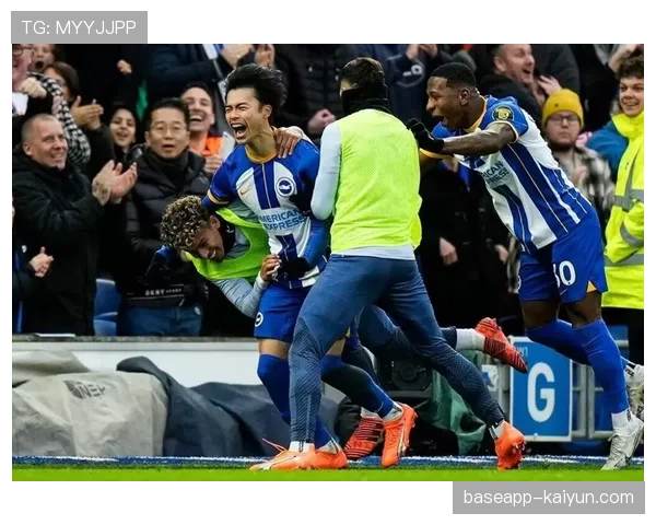 “天空体育：布莱顿与三笘薰就续约至2030年达成原则性协议”